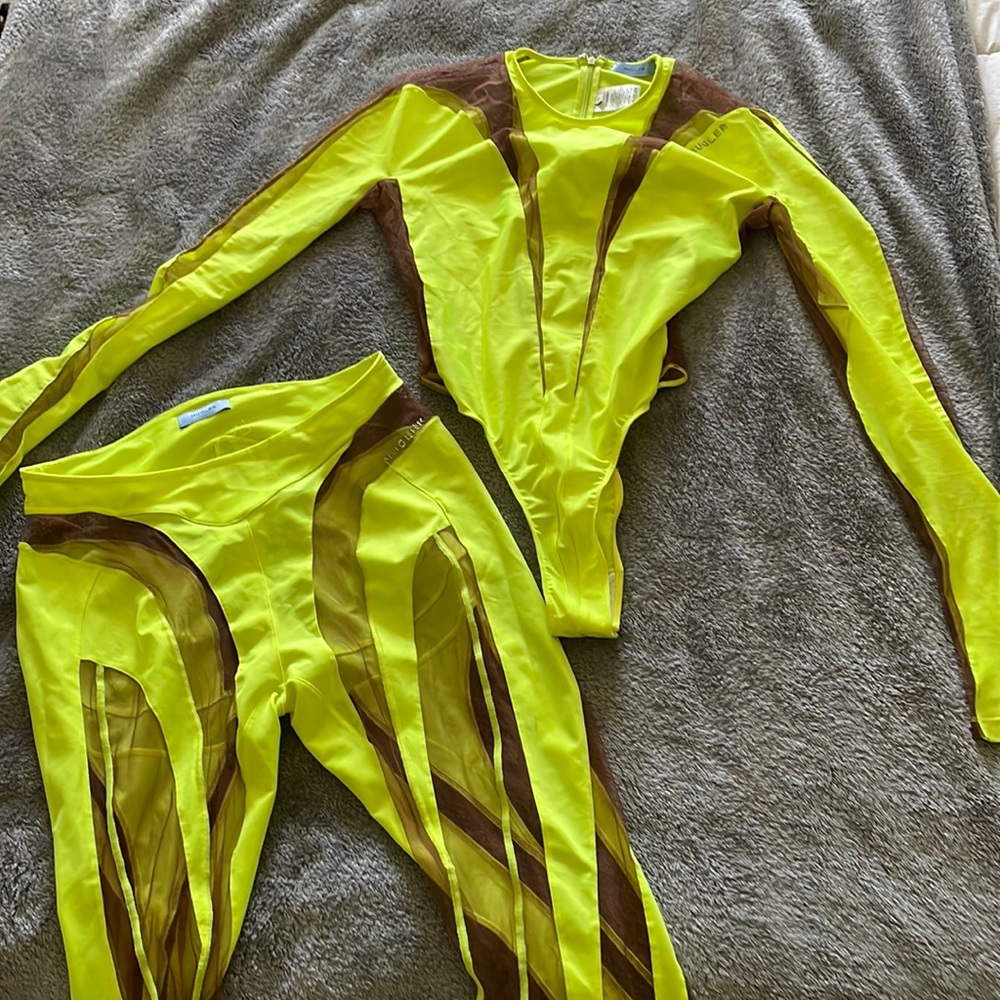 Mugler Set for sale
